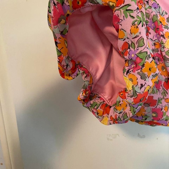 Gorgeous Wild Fable Floral Crop Top w/ a lace-up back Size Large - Picture 2 of 7